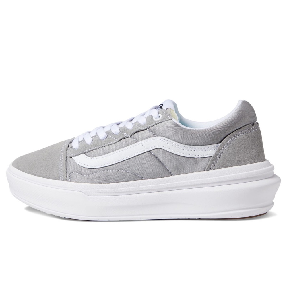 Vans Old Skool Overt CC Sneakers